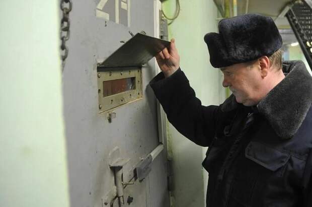 В изолятор временного содержания могут поместить в любом случае. |Фото: dag.kp.ru. В изолятор временного содержания могут поместить в любом случае. |Фото: dag.kp.ru.