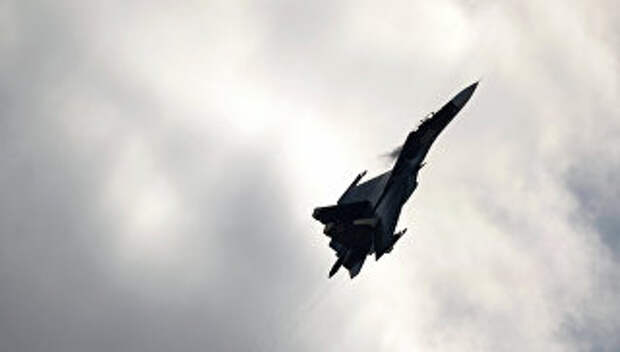 Истребитель Су-27
