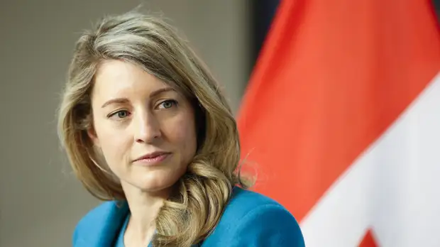 Посольство России: высказывание главы МИД Канады о Донбассе вызывает разочарование