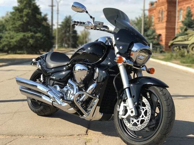 Suzuki Intruder M1800R, снабженный мотором мощностью 125 л.с./ Фото: auto.ru
