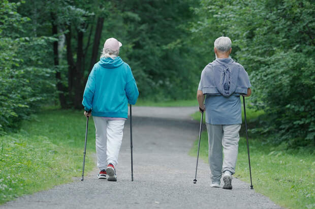 JAMA: начало тренировок после 65 лет снижает риск деменции на 45%