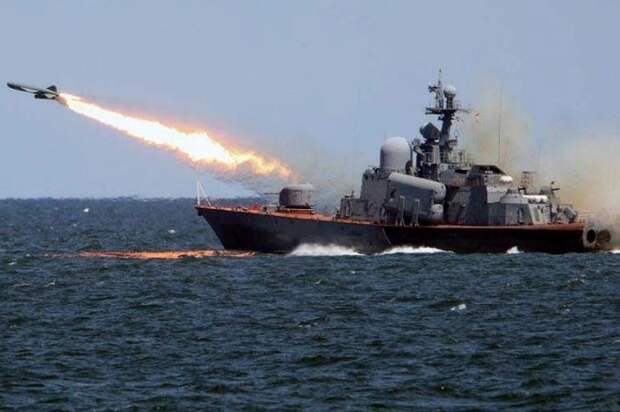 Ракетные стрельбы Балтийского флота ВМФ РФ. Источник изображения: 