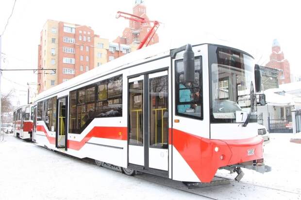 В Омске тестируют трамвай «Спектр» модели 71-407 производства завода «Уралтрансмаш»