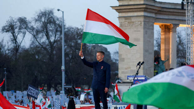 Песков призвал дождаться действий нового правительства Венгрии — реакция Совфеда и Киева