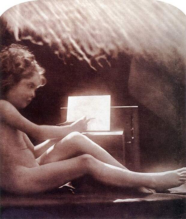 File:Cupid's Pencil of Light, by Julia Margaret Cameron.jpg