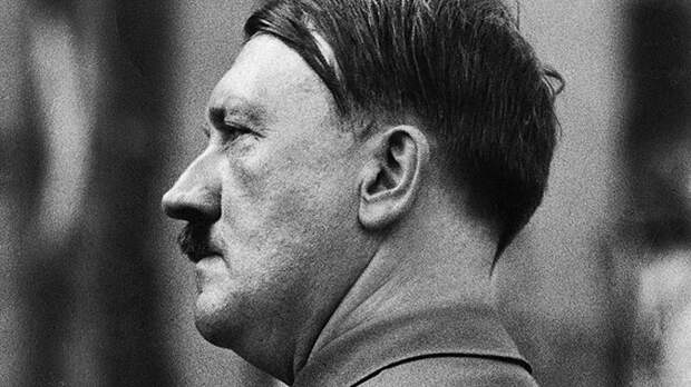 Убийственная любовь фюрера: СМИ раскрыли страшную тайну личной жизни Гитлера