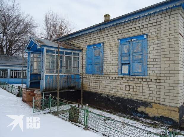 Дом, в котором проживали родители Горбачева выглядит заброшенным.