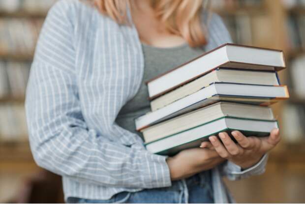 Новые стандарты для 10–11-х: Минпросвещения определило полный список предметов