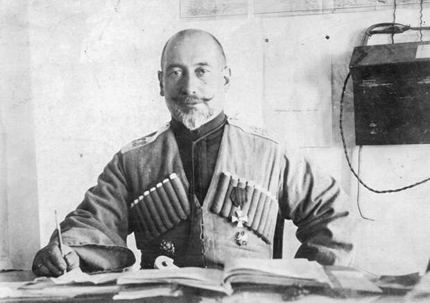 С кем воевали русские в Иране в Первую мировую?
