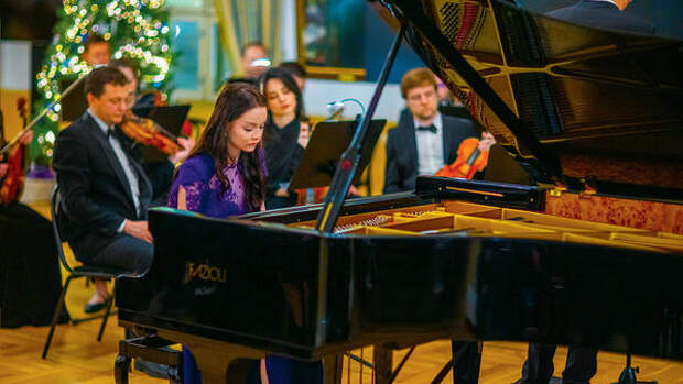 Рояль зазвучал в честь Гнесиных