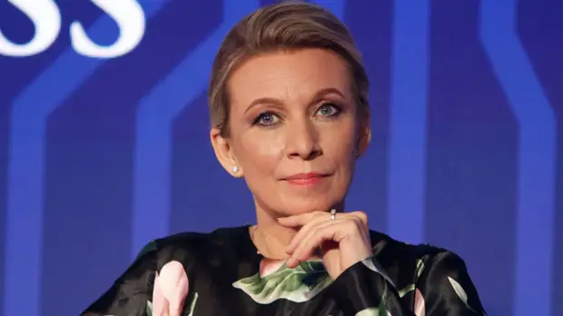 Захарова иронично отреагировала на мечты украинского журналиста Цимбалюка о «четырех российских рабах»