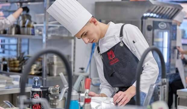 Студенты московских колледжей победили в кулинарном чемпионате