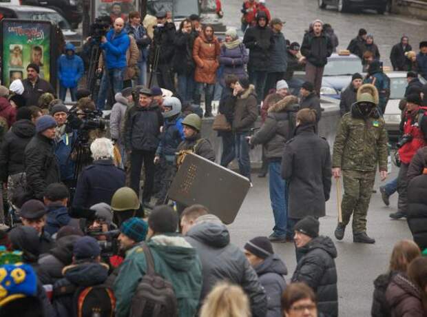 Киевляне за чистый город и против фашистов