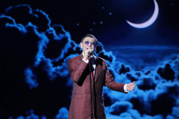 Журналисты узнали о падении прибыли Григория Лепса почти наполовину