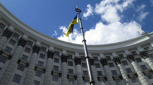 На правах колонии. Как Европа шантажирует Украину отказом от безвиза