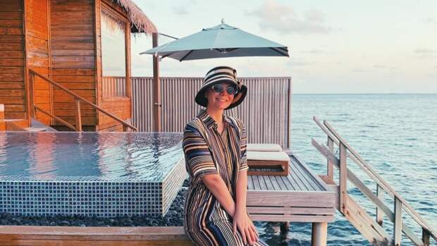 Стилистка Татьяна Брухунова снялась в купальнике на Мальдивах