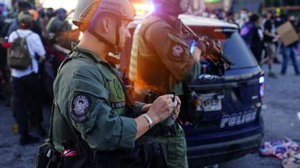 В США вспыхнули протесты: полиция проводит массовые задержания (+ФОТО, ВИДЕО)