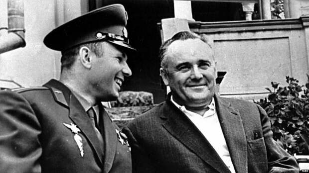 ПЕРВЫЙ ПОЛЁТ