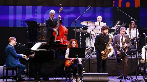 Горячие джазовые импровизации в осеннем Ростове-на-Дону