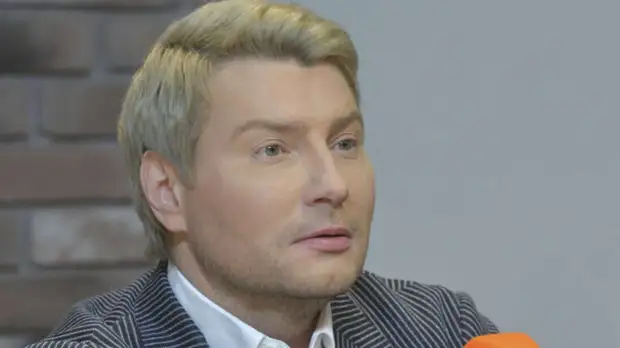 Вмешалась мама: за что травили Николая Баскова