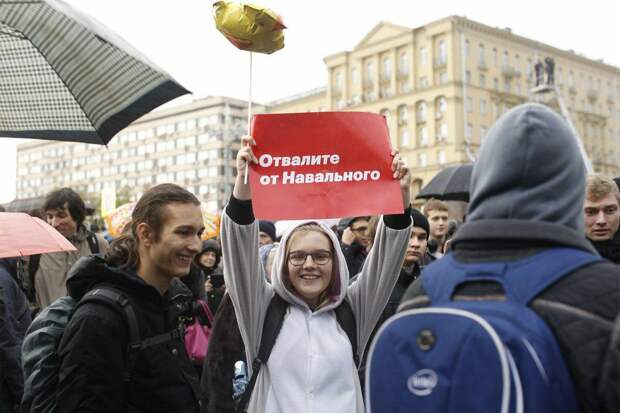 СМИ – иноагенты окончательно потеряли веру в российский протестный электорат, и переключились на «угнетаемых» мигрантов...