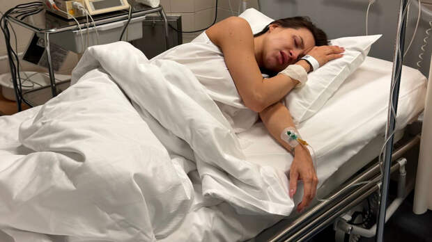 Мама Лерчек отказалась говорить о диагнозе дочери