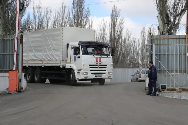 Мэрия Херсона получила молочные продукты для раздачи гумпомощи