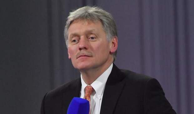 Песков: Москва считает неприемлемым вмешательство мировой политики в спорт и культуру