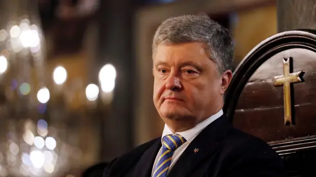 Порошенко заявил, что более 100 приходов желают перейти в ПЦУ