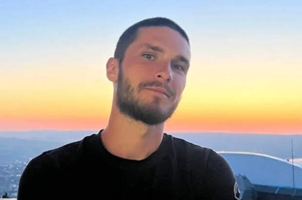 Ски-альпинисту Филиппову за серебро ОИ-2026 обещали холодильник индейки