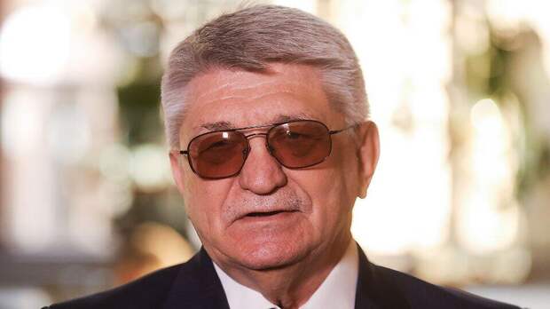 Сокурова и Тодоровского исключили из совета по развитию кинематографии