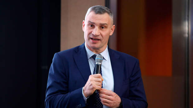 Кличко призвал киевлян по возможности покинуть город