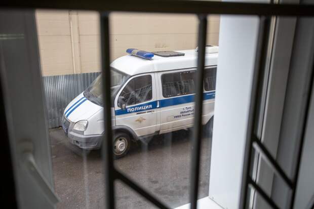 Пьяный туляк напал с ножом на брата и получил срок