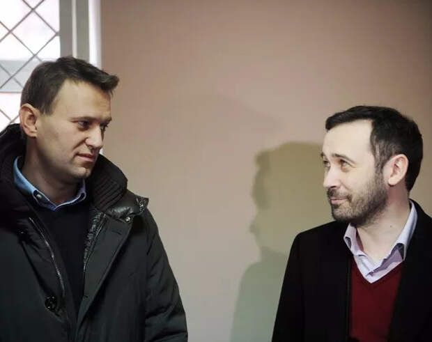 Население России якобы накачано «ненавистью и имперской бациллой». Об этом в эфире «Радио свобода»...