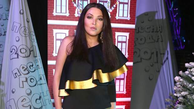 Ирина Дубцова заявила, что не носит арендованные вещи