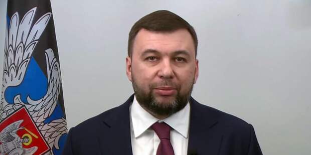 ДНР и ЛНР официально попросили Владимира Путина признать их независимость