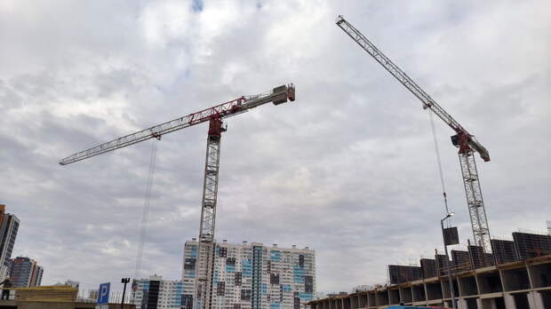 Хуснуллин призвал строить в России более дешёвое жильё