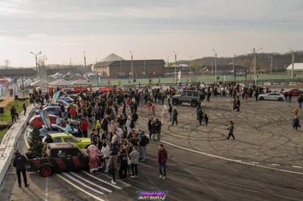 11‑летний гонщик и взрослые гонщики сразятся на дрифт-фестивале под Краснодаром