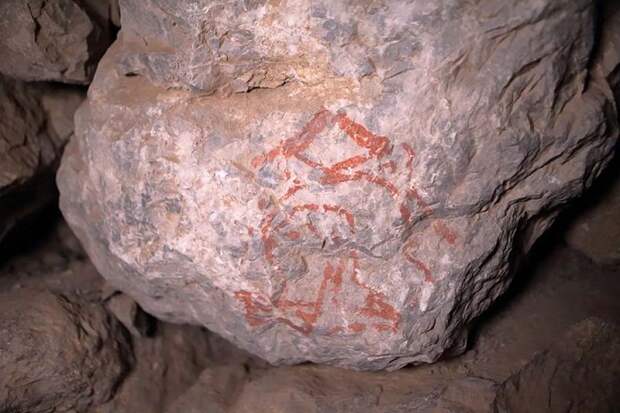 В древнем туннеле обнаружили 249 хеттских иероглифов