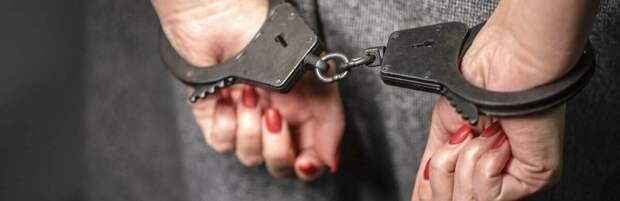 В Караганде арестована владелица турагентства