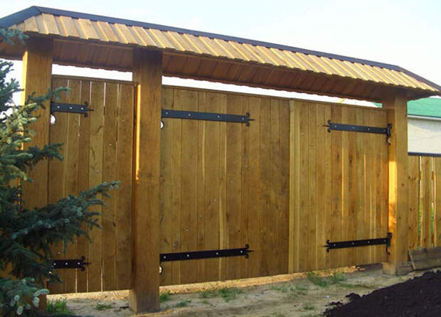 деревянные распашные ворота
