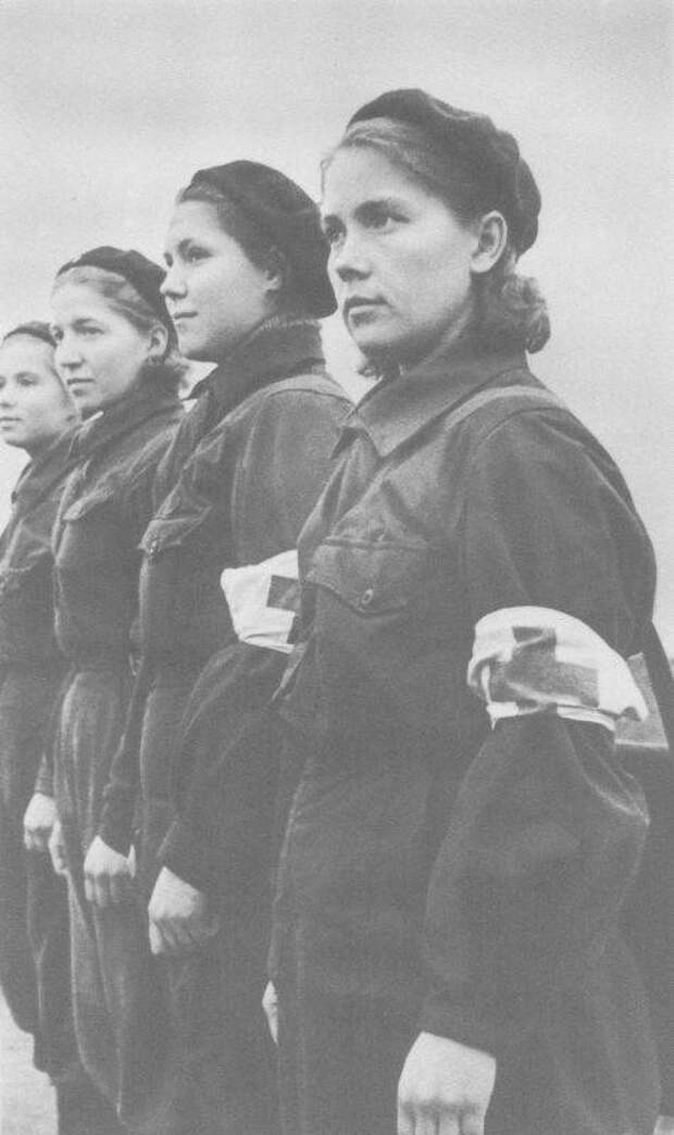 nikogda-ne-sdavatsya-moskovskaya-panika-1516-oktyabrya-1941-goda-08