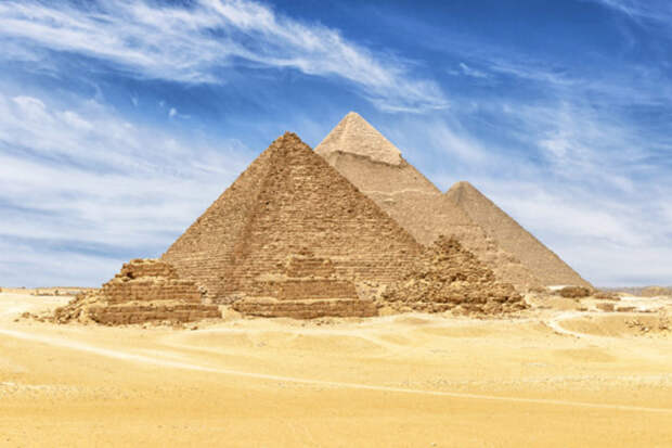 Существовала ли на самом деле четвёртая пирамида Гизы