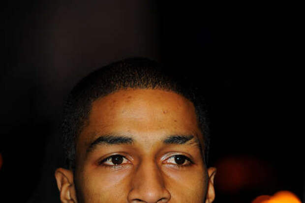 Актер Луис Кордис из «Гарри Поттера» объявил о третьей беременности жены