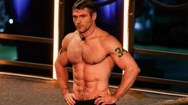 Что известно о победителе шоу «Титаны. Битва сезонов» Олеге Вилларде