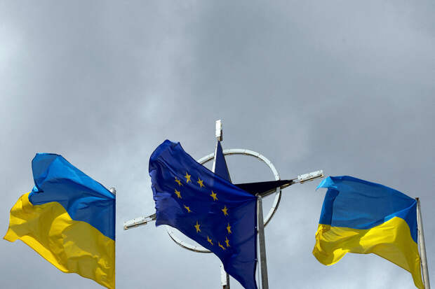 Vanguardia: мутная игра Евросоюза на Украине плохо кончится для Европы