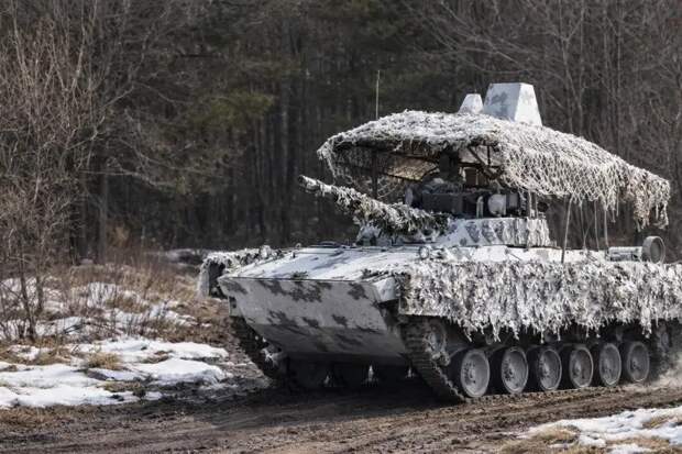 Северные направления: фронт достигает точки кипения, но сыпаться не собирается