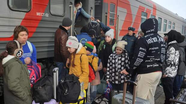 Прибывшие в Челябинскую область белгородские дети проведут в регионе лето