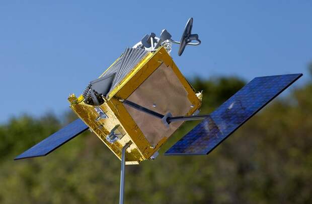 Модель спутника OneWeb/ Скрин: Википедия.