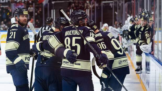 Драматичная победа, воспитанник клуба в роли героя и праздник для хоккейного города. «Металлург» отметил 70-летие